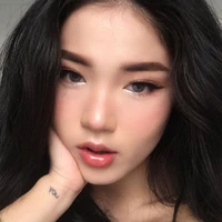 โอเฟีย(แม่เลี้ยงนอ)