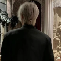 เชสเตอร์(พระเอก)