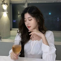 พิ้งค์ ( นางเอก​ )​