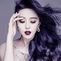 นิตา   (แม่นางเอก)
