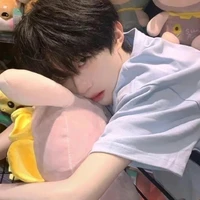 คิง(นายเอก)👑⚡