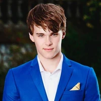 Matheus Smith (irmão de Sophia)