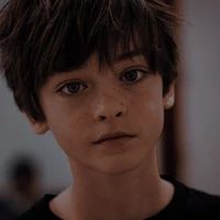 Ethan Bretton [Her]