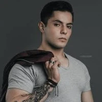 brandon (papa de t/n rey )