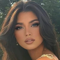 Carla carrillo(hermana 4)