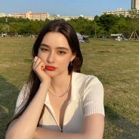 sofia carrillo(hermana 8)