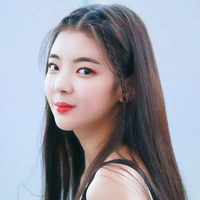 พรีม🥳( เพื่อนนางเอก )