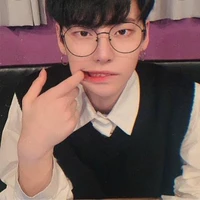 กอล์ฟ(พี่นางเอก)