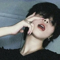 ต๊อด🏩 (เพื่อนสนิทนายเอก)
