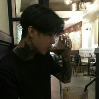 ไททัน(พี่ชายนางเอก)