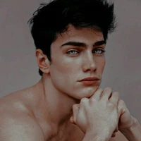 Oscar Roland (20 años) (Melli Eimy)