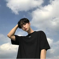 คิง(พระเอก)