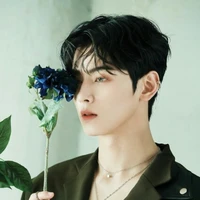 Mackenzi Fairley Elderscobia²