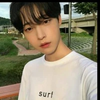 คิว💜(เพื่อนพระเอก)