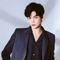 โอม{เพื่อนพระเอก}