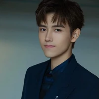 ลู่หนิงเชวีย(คุณชายสี่หนิงเชวีย)
