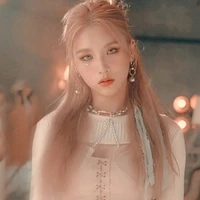 Heejin