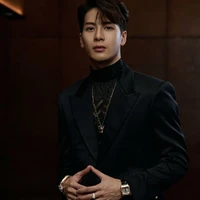 พ่อนางเอก:ธันวา