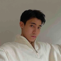 เอริค:เพื่อนพระเอก