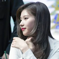 Nayeon (Owner