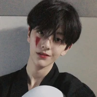 นานะ(นายเอก)🐰