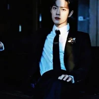 ฟาซิต(พี่นางเอก/เพื่อนพระเอก