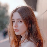 เอมิลี่(นางเอก)