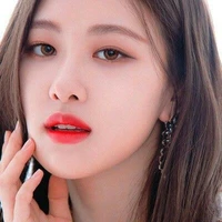 Elyna Castella (Lyna)