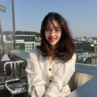 โมเมเพื่อนนางเอก