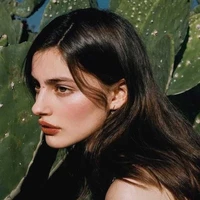 Amelie Windsor/Elodie Las heras {FL}