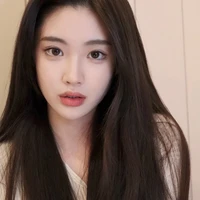 เอโลอีส(เพื่อนนางเอก)