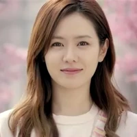 Son ye jin