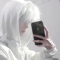ฟิว//นายเอก