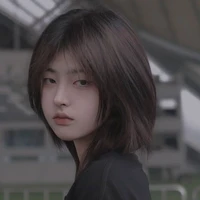 นา(เพื่อนนางเอก)​