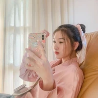 ซันเดย์[นางเอก]