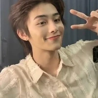 คิม[พระเอก+แฝดน้อง]