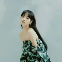 lalisa manoban (Lisa)