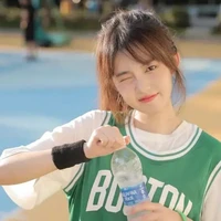 แพรวา(เพื่อนนางเอก)