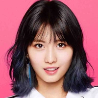 Jin’s mom 