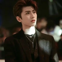 เจ้าแห่งศาสตร์มืด(หาโฟโต้)