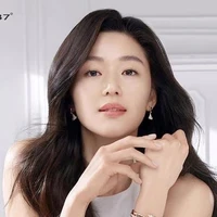 Jun ji Hyun / Mommy Clara