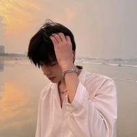 ปวีร์👑