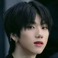 บอย(รุ่นพี่พระเอก)