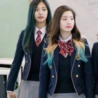 Tia dan Nita Monica gank