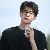 อัศวิน(พระเอก)