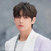 kim taehyung
