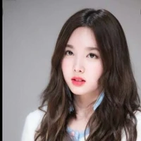 nayeon