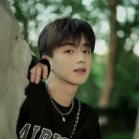 บอส//เพื่อนซีน