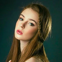 Lara Collins (Marilyn