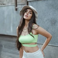 Nia Mehra/ml bff